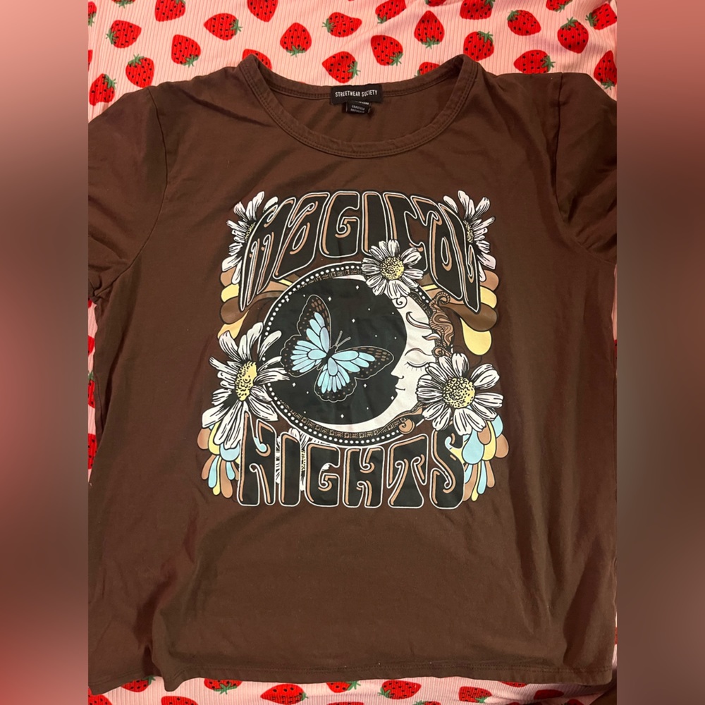 Brown “magical nights” shirt